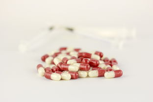 怀孕前吃了消炎药打点滴胎儿有影响吗